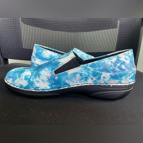 Spring Step Professional Women's Manila-Clouds Shoe, Blue Multi, 8.5 Medium US - Picture 7 of 10